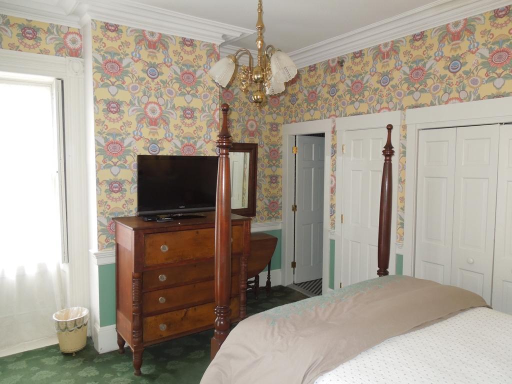 Mary Prentiss Inn เคมบริดจ์ ภายนอก รูปภาพ