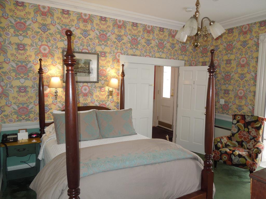 Mary Prentiss Inn เคมบริดจ์ ภายนอก รูปภาพ